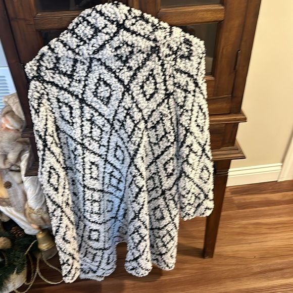 Fuzzy warm sweater - Picture 5 of 6